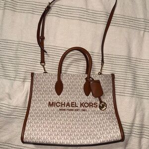 Michael Kors Tote
